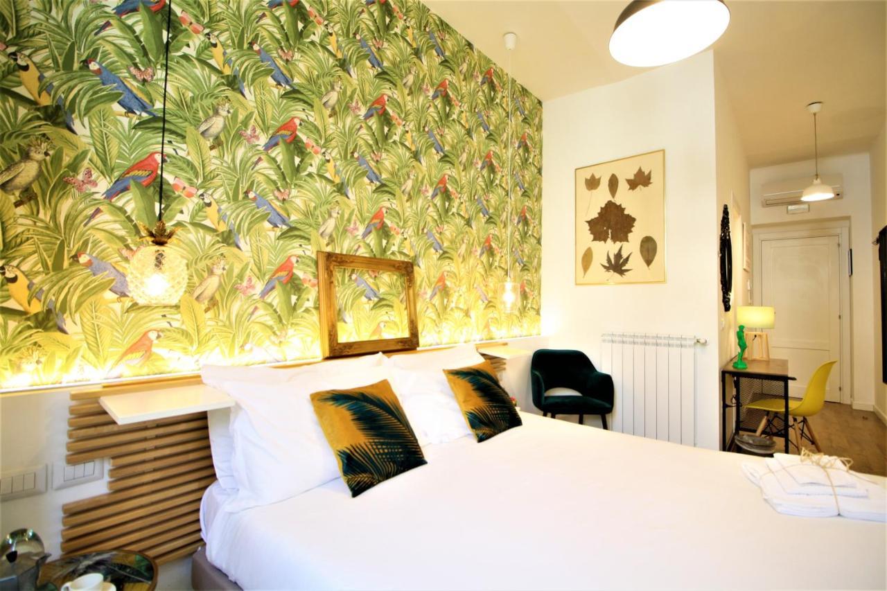 Daily Napoli - Lungomare Hotel Bagian luar foto