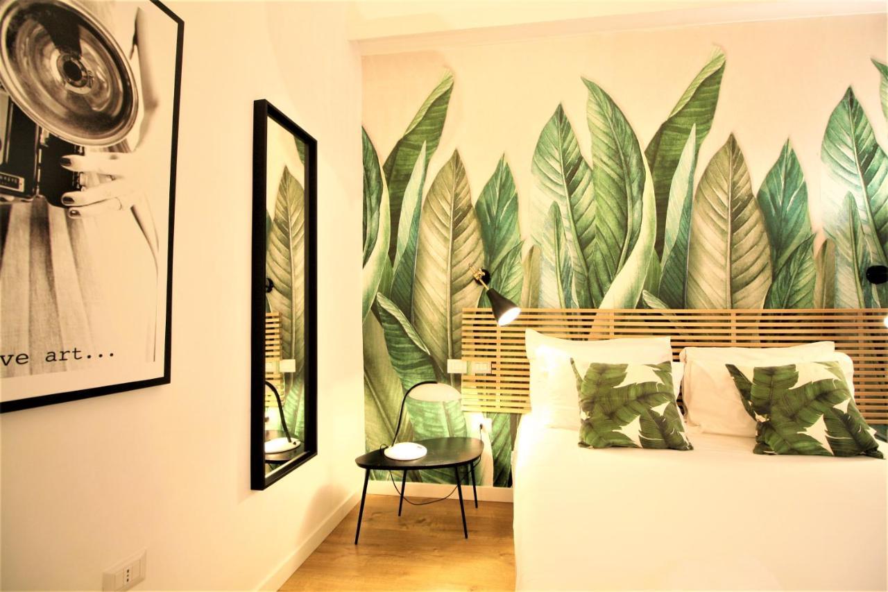 Daily Napoli - Lungomare Hotel Bagian luar foto